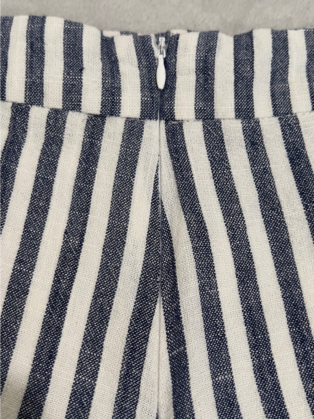 Anthropologie ett:twa blue and White Striped Women’s Linen Shorts - Picture 6 of 11